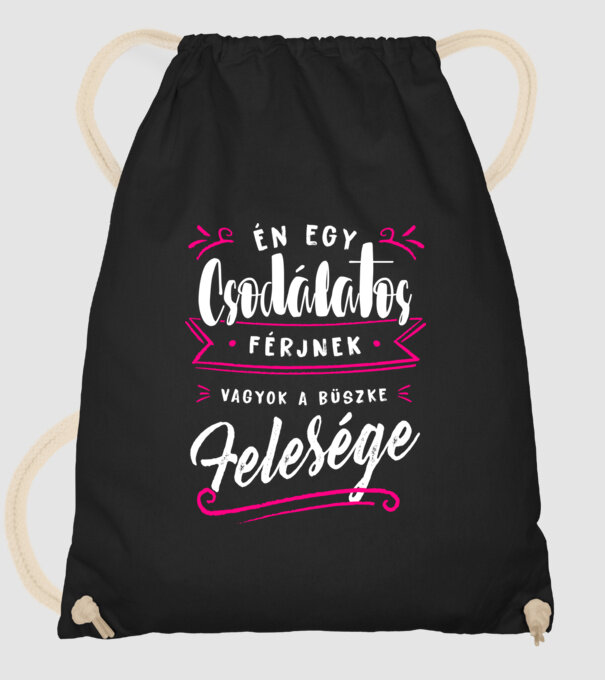  minta fekete pólón