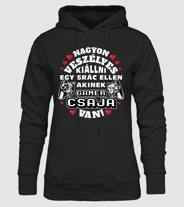  minta fekete pólón