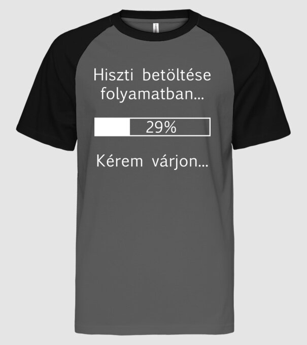  minta szürke/fekete pólón