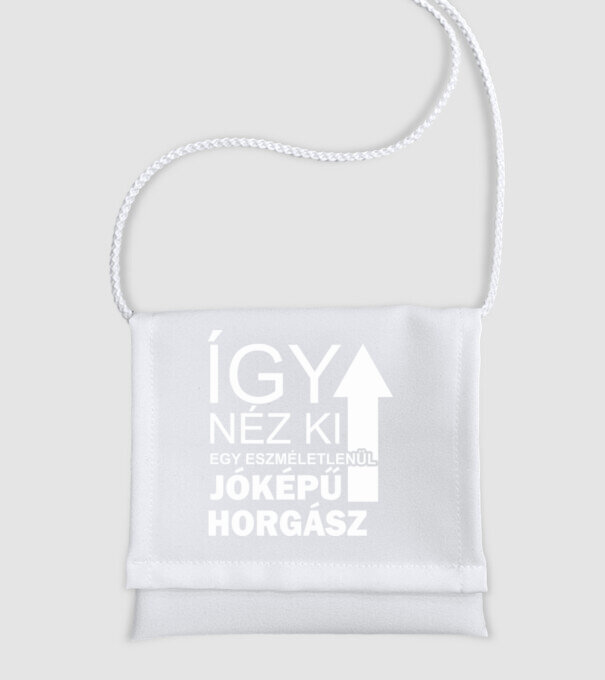  minta fehér pólón