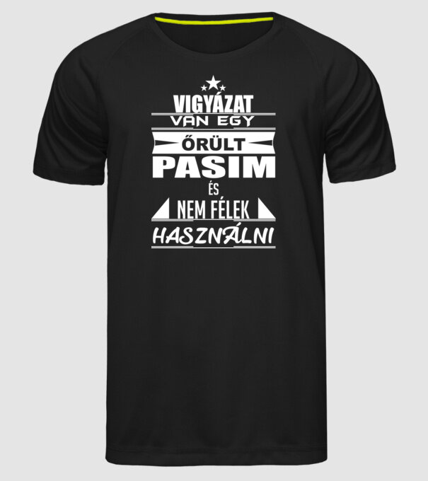  minta fekete pólón