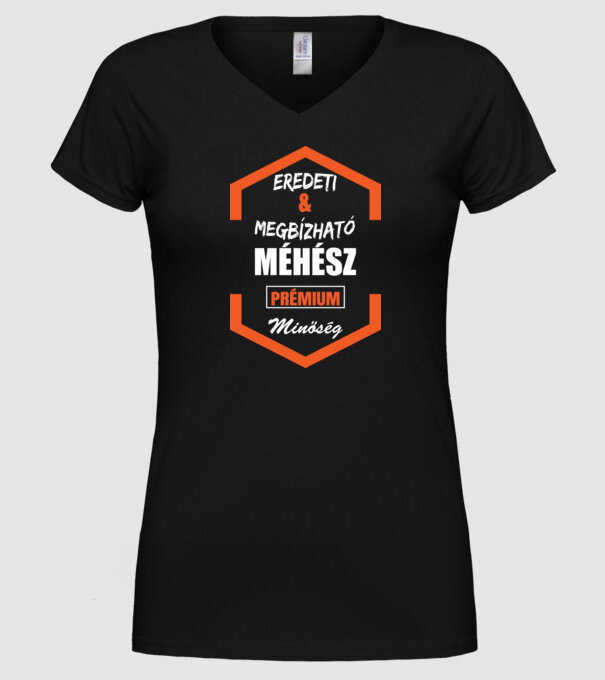  minta fekete pólón