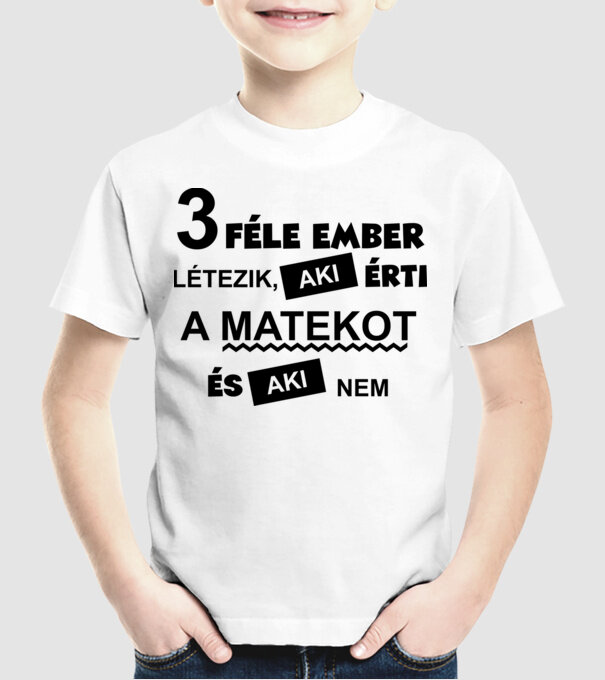  minta fehér pólón