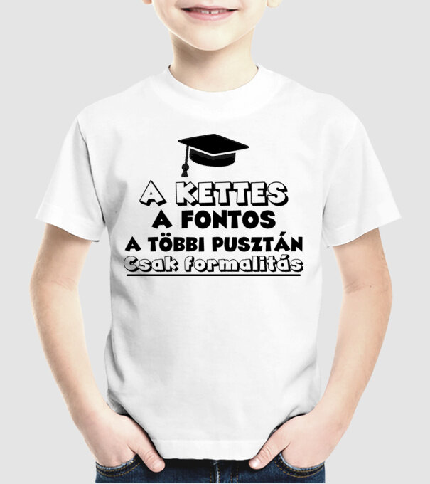  minta fehér pólón