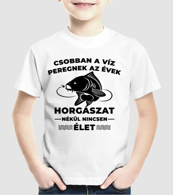  minta fehér pólón