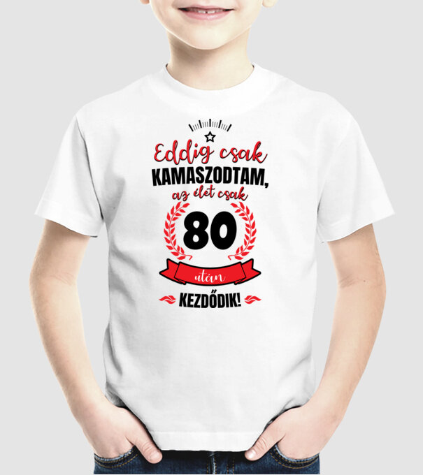  minta fehér pólón