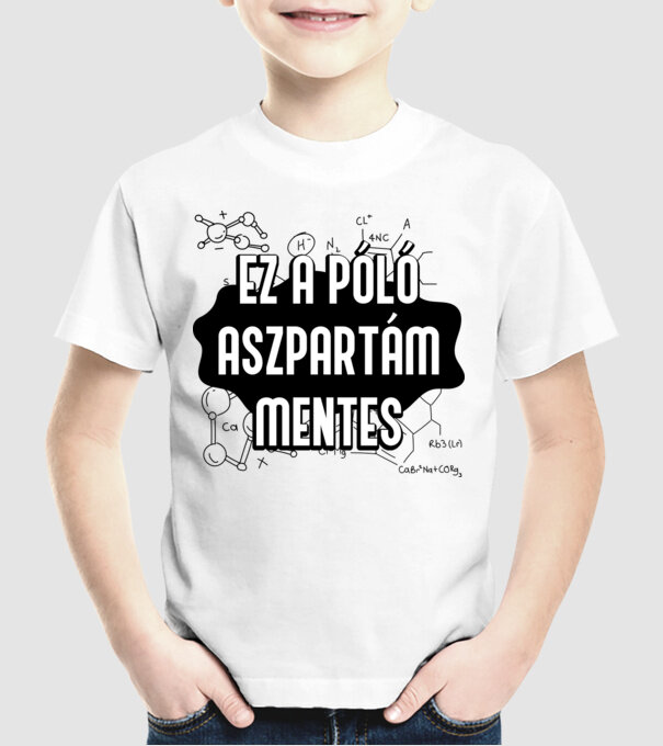  minta fehér pólón