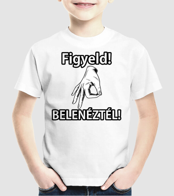  minta fehér pólón