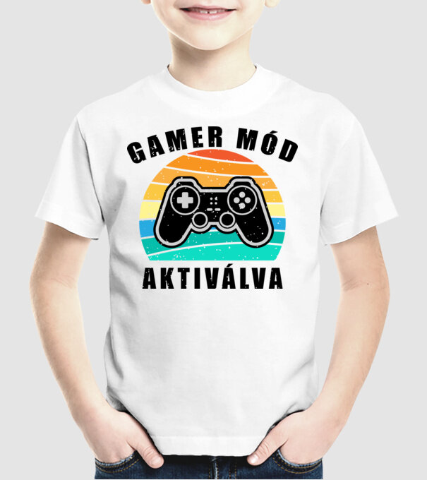  minta fehér pólón