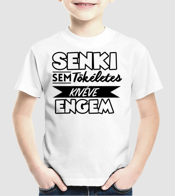  minta fehér pólón