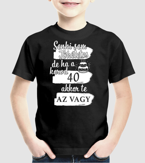  minta fekete pólón