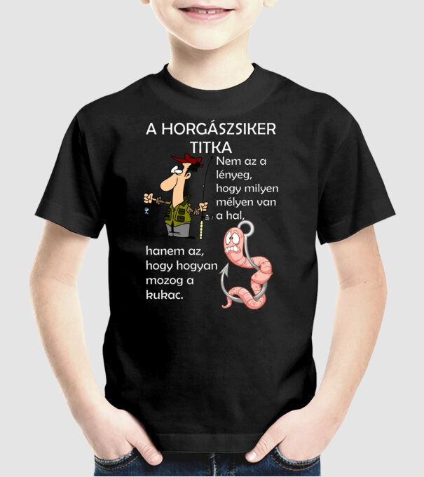  minta fekete pólón