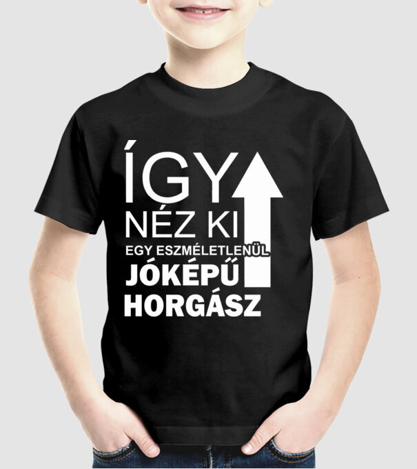  minta fekete pólón