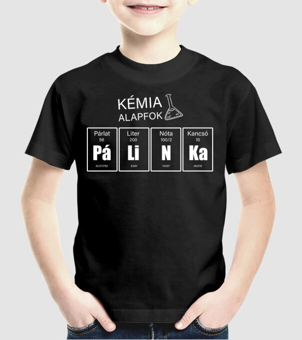  minta fekete pólón