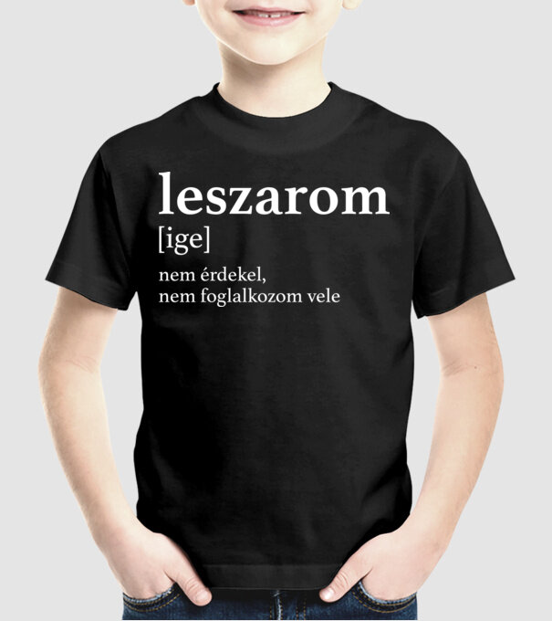  minta fekete pólón