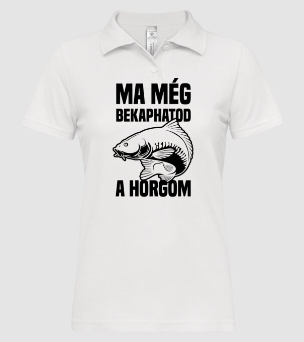  minta fehér pólón
