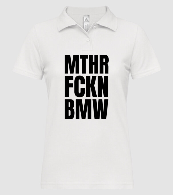  minta fehér pólón