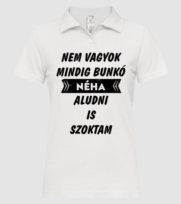  minta fehér pólón
