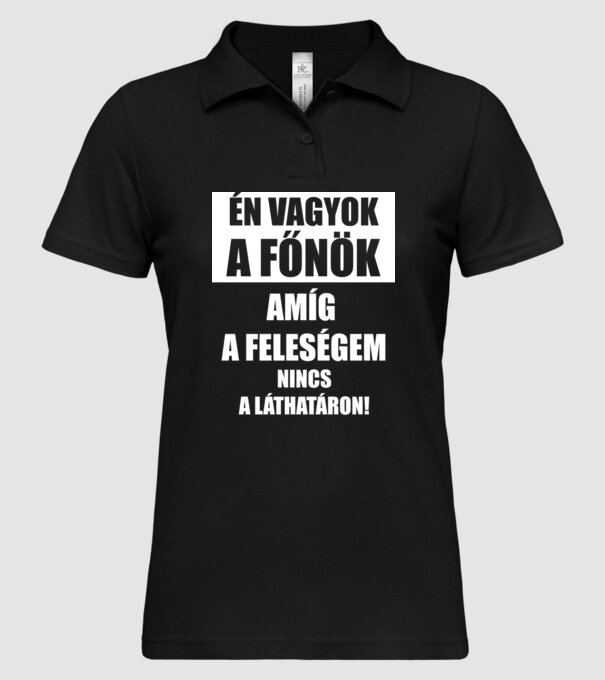  minta fekete pólón
