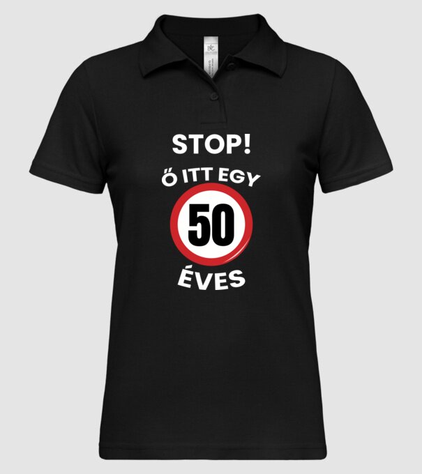  minta fekete pólón