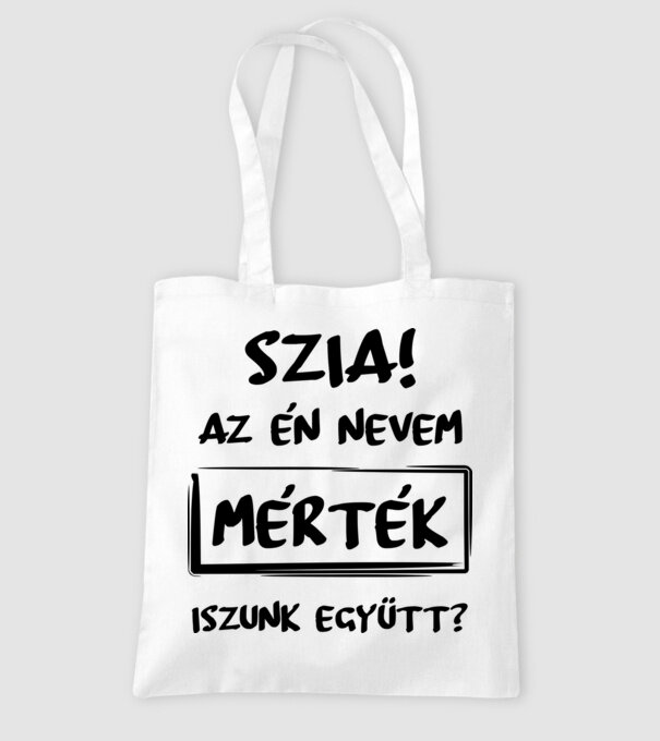  minta fehér pólón