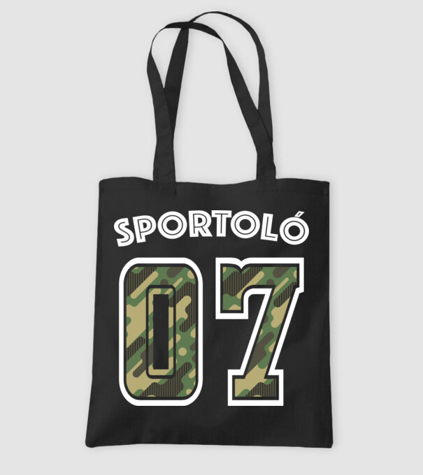  minta fekete pólón
