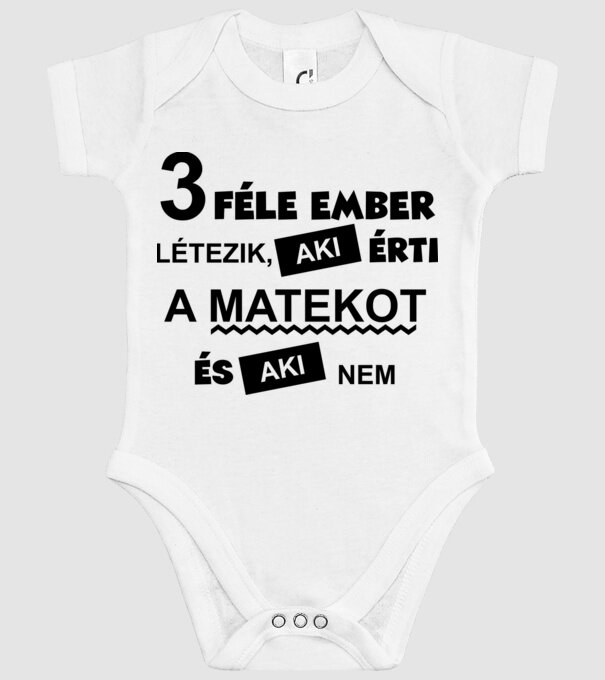  minta fehér pólón