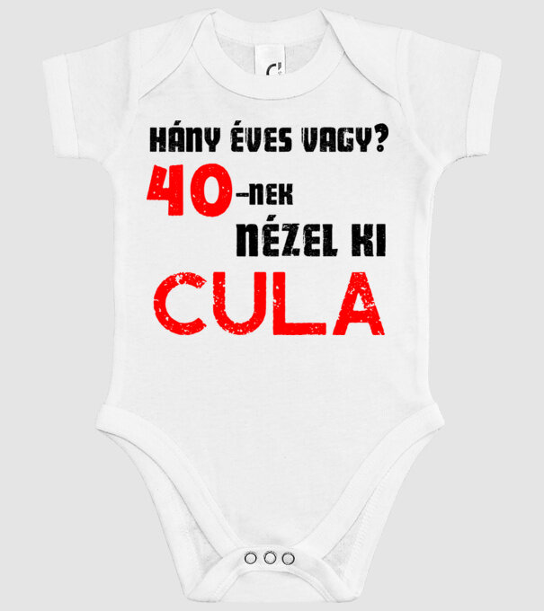  minta fehér pólón