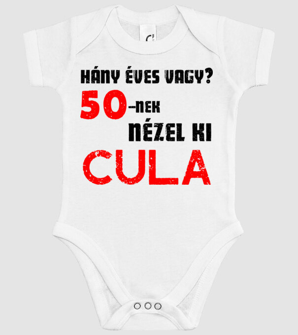  minta fehér pólón