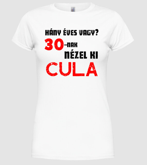  minta fehér pólón