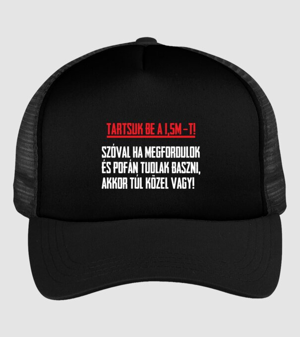  minta fekete pólón