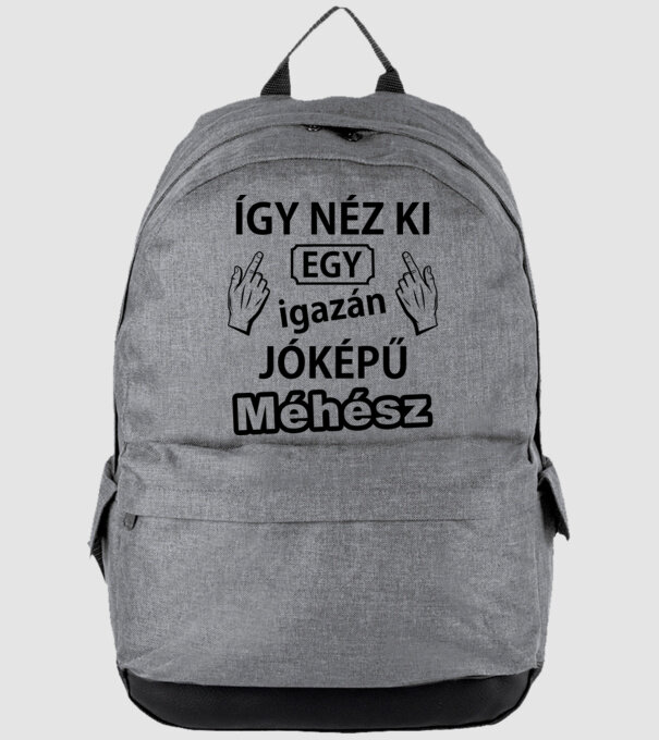  minta szürke pólón