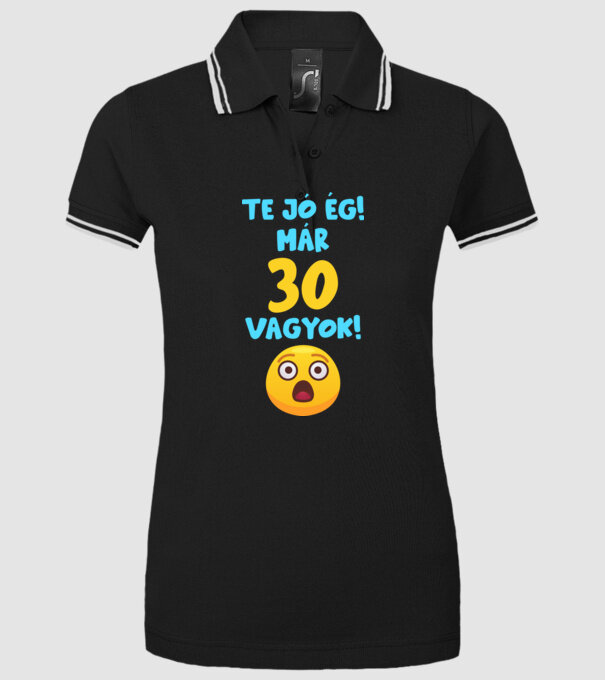  minta fekete pólón