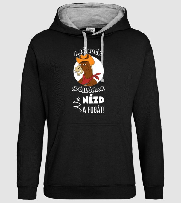  minta fekete pólón