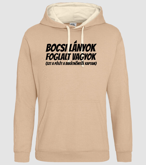  minta homokszín pólón