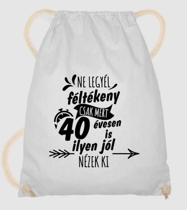  minta fehér pólón