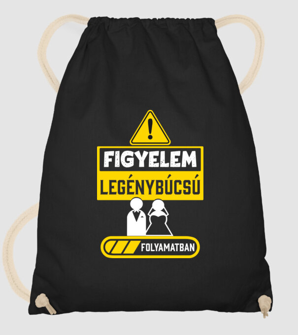  minta fekete pólón
