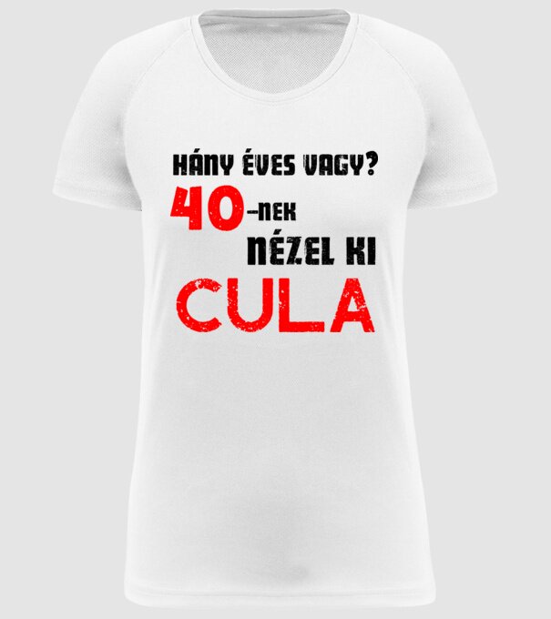  minta fehér pólón