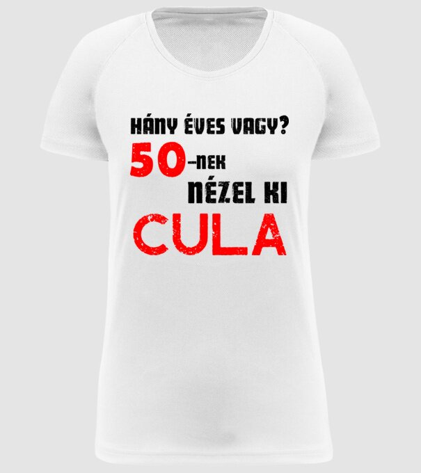  minta fehér pólón