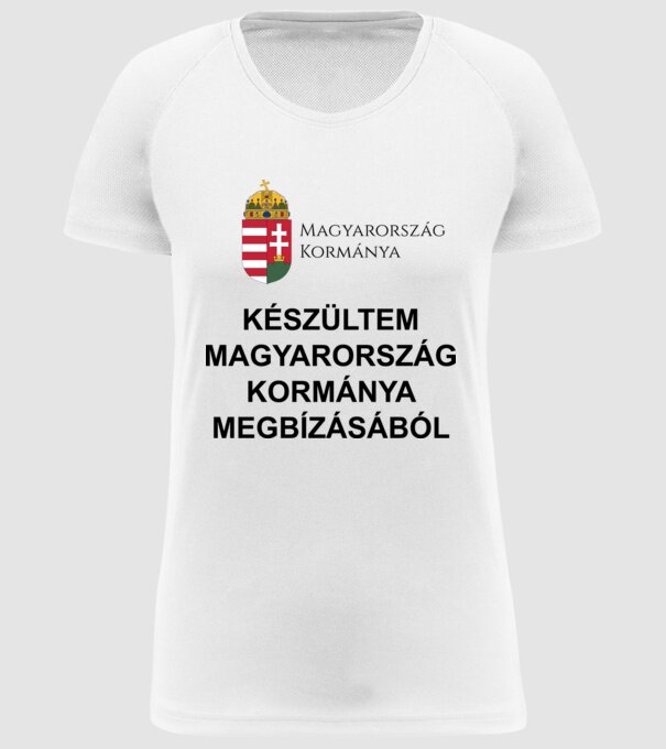  minta fehér pólón