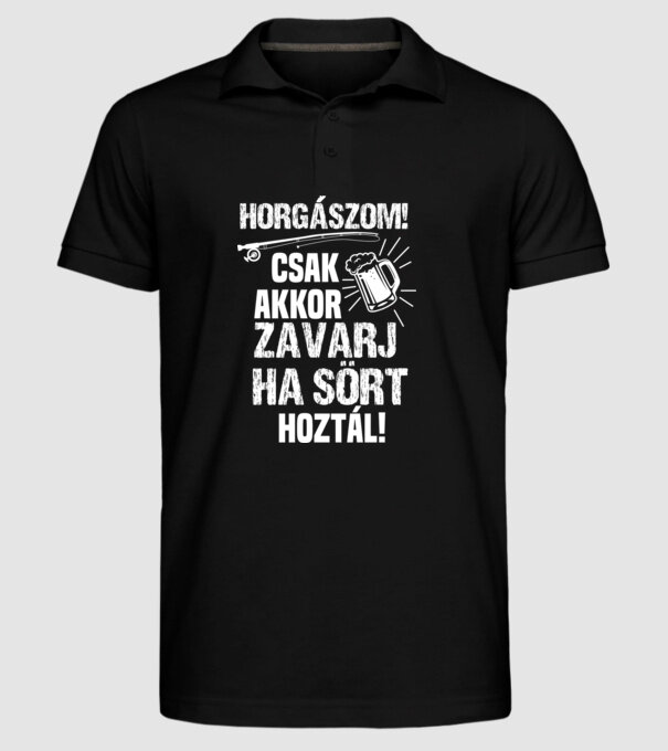  minta fekete pólón