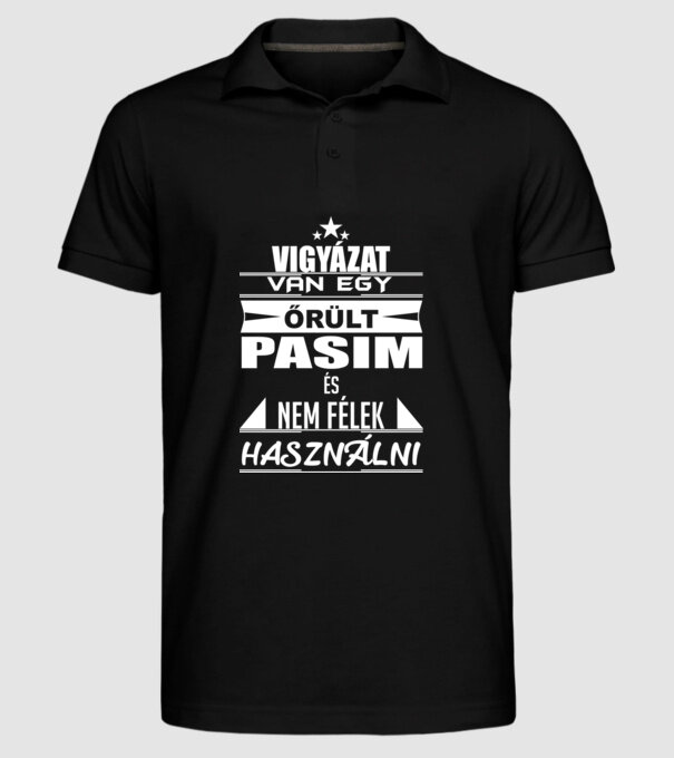  minta fekete pólón