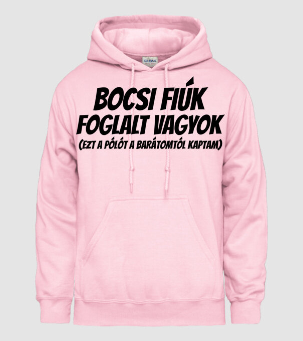  minta világos rózsaszín pólón