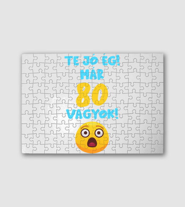  minta fehér pólón