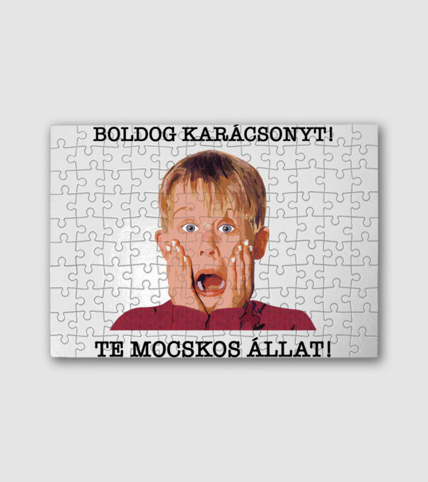  minta fehér pólón
