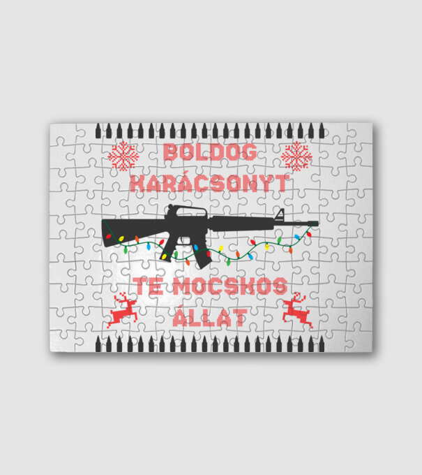  minta fehér pólón