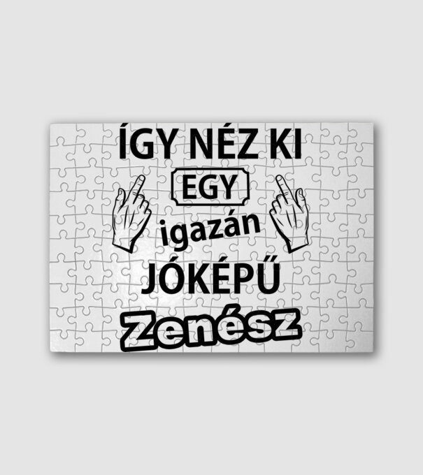  minta fehér pólón