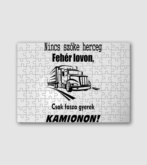 minta fehér pólón