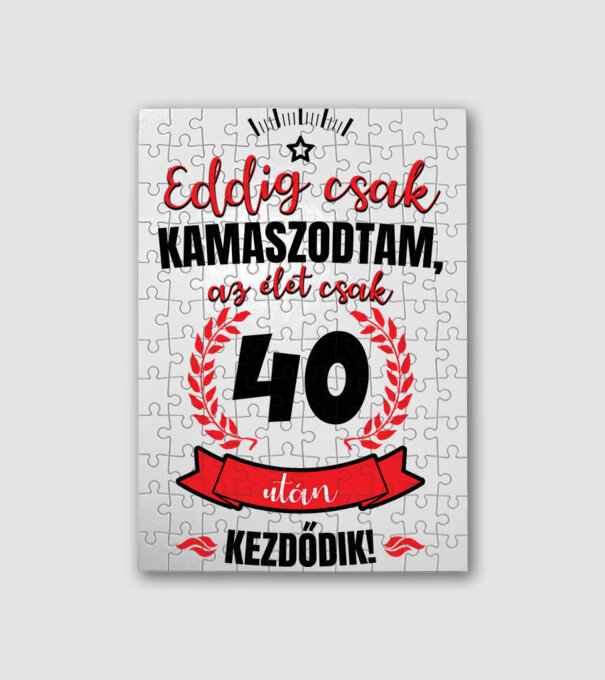  minta fehér pólón