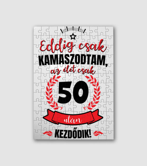  minta fehér pólón